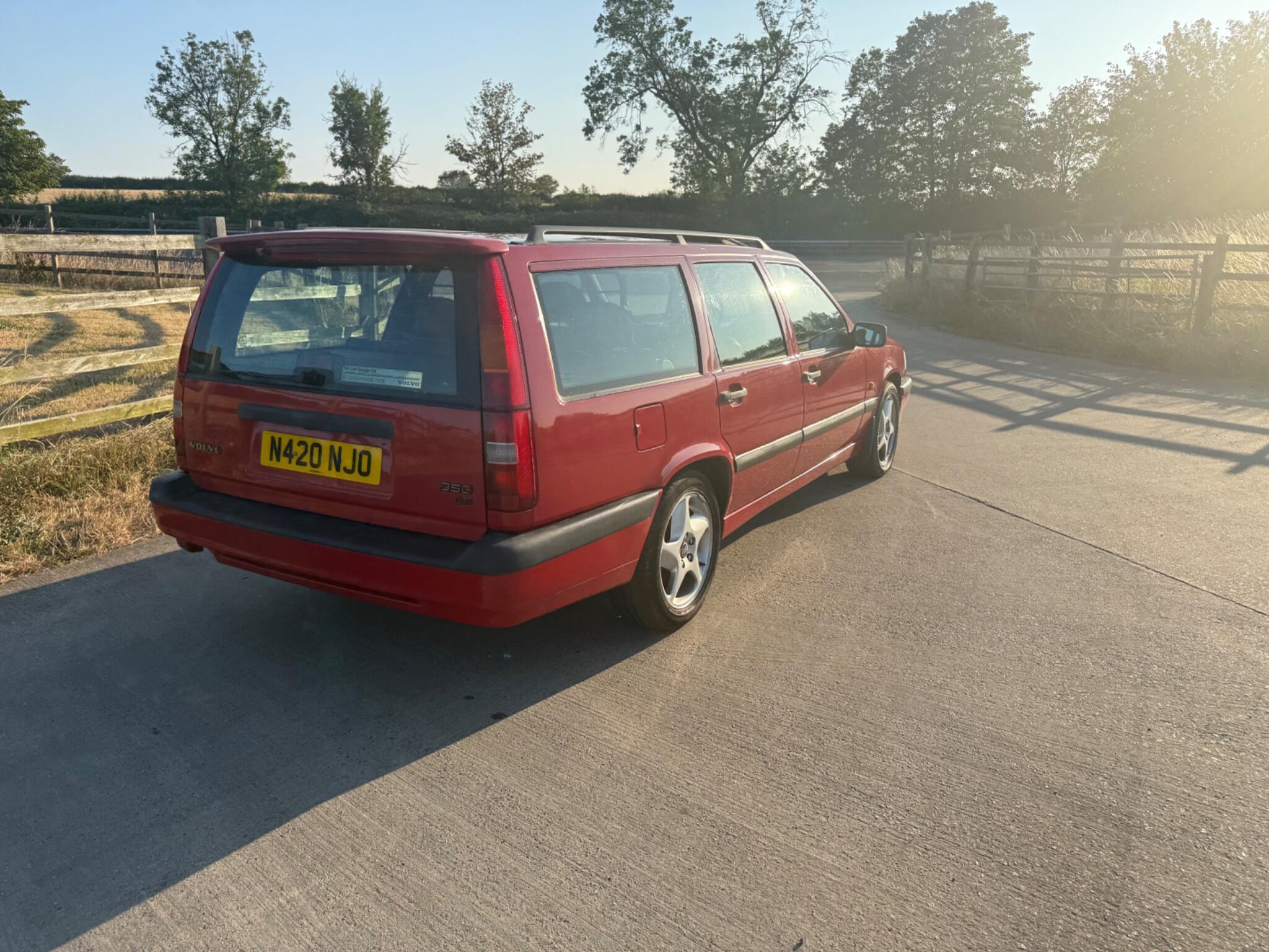 Volvo 850 2.5 20v GLT 5dr — photo 74 of 96